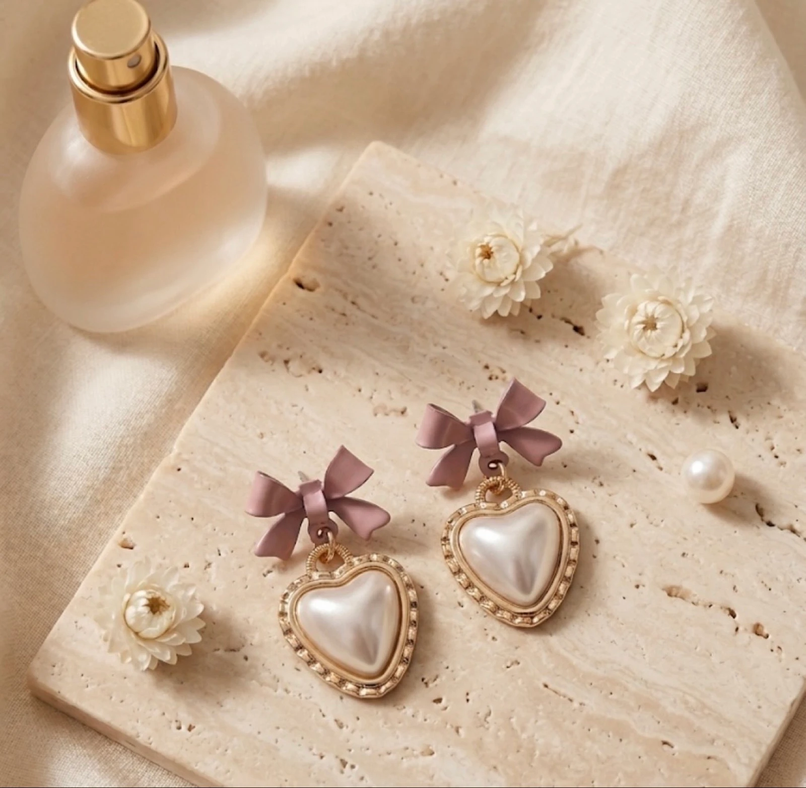 Boucles d'oreilles pendantes en forme de cœur